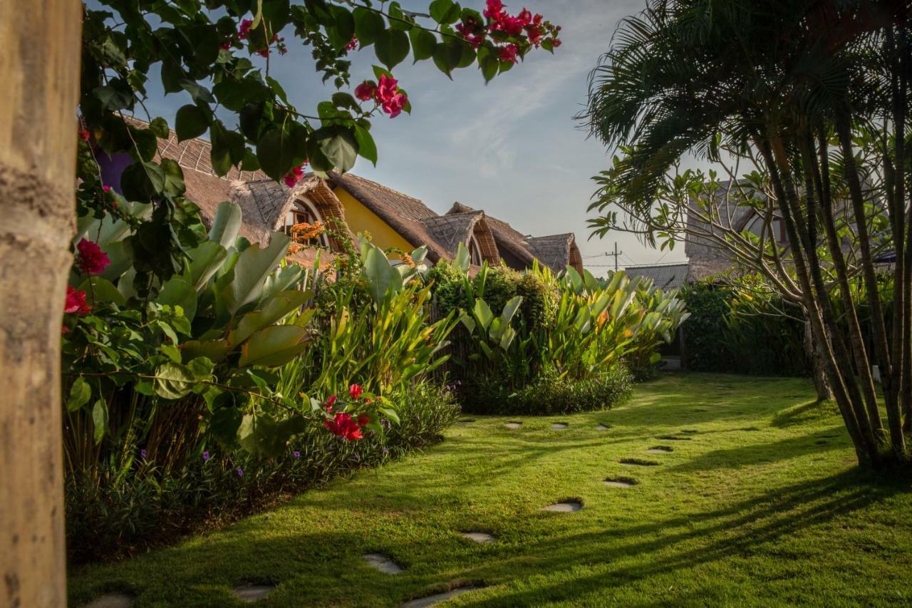 United Colors Of Bali Hotel Canggu Exterior foto